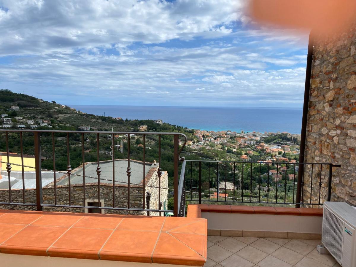 Maison Paradiso: Charme E Relax A Pietra Ligure Kültér fotó