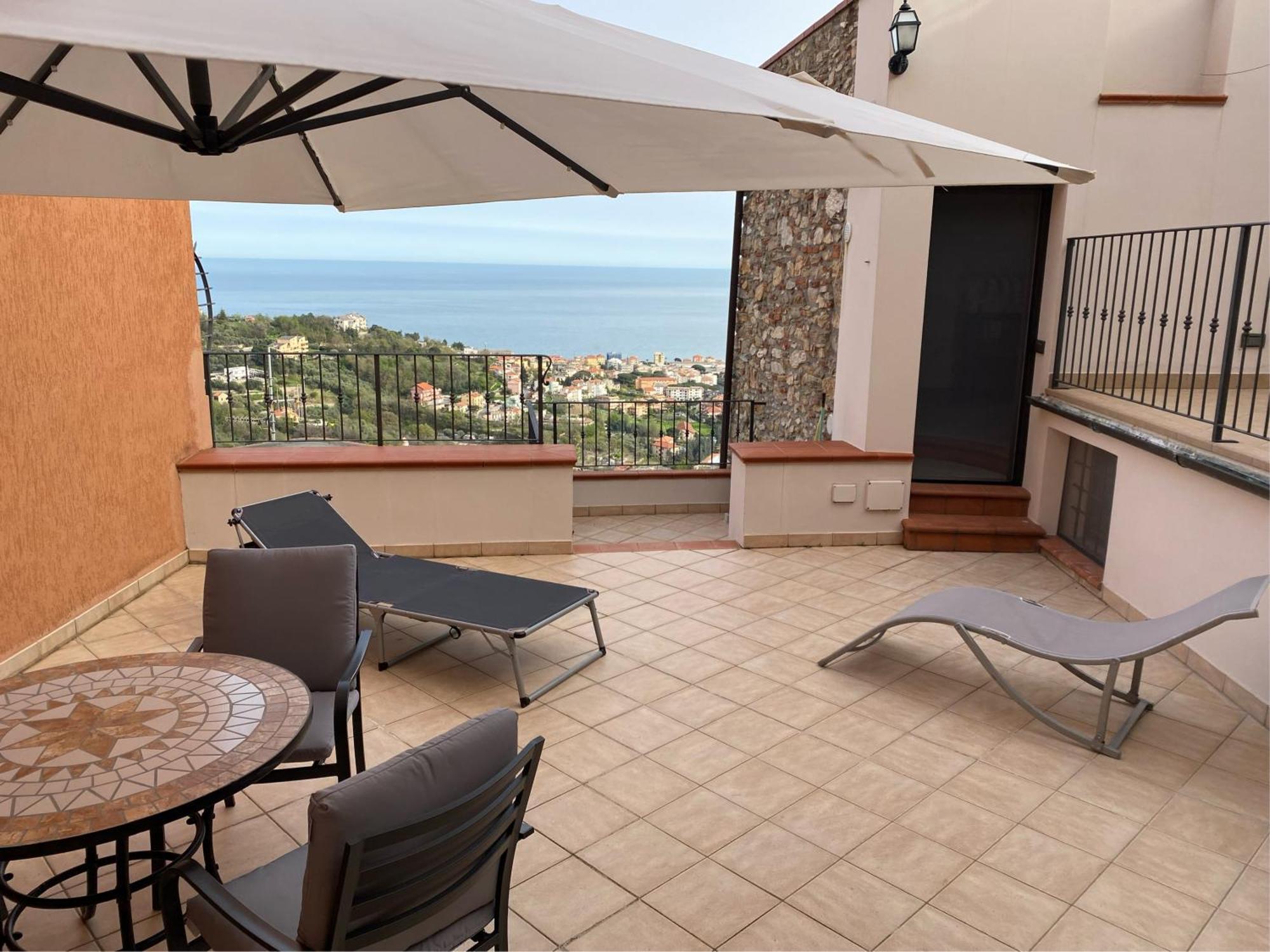 Maison Paradiso: Charme E Relax A Pietra Ligure Kültér fotó